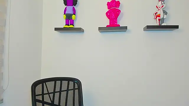 Gangster Girl online show from December 6, 2024, 12:23 am