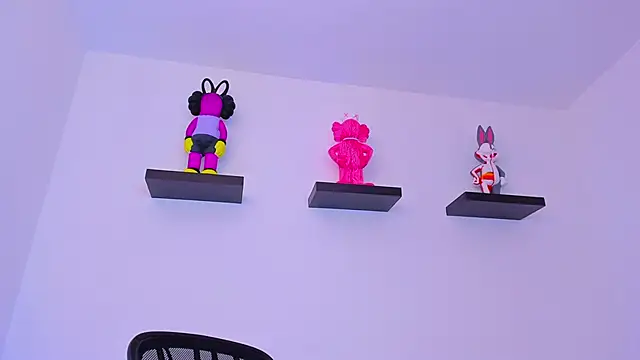 Gangster Girl online show from March 10, 2025, 9:07 pm