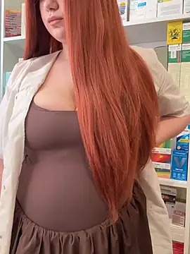 Maya Willis online show from April 18, 2026, 5:11 am