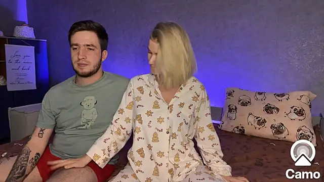 Snapshot of Adelovenick chatting on December 11, 2024, 8:07 pm Adelovenick online show from December 11, 2024, 8:07 pm