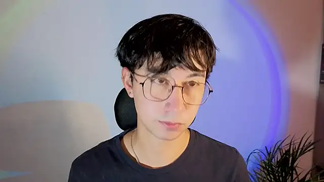 cameron cum online show from September 10, 2025, 12:05 pm