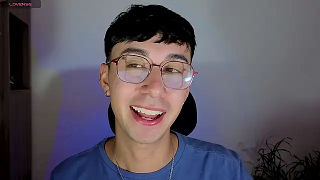 cameron cum online show from October 9, 2025, 5:00 pm