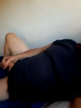 Snapshot of bluangelo chatting on November 14, 2025, 2:05 pm bluangelo online show from November 14, 2025, 2:05 pm