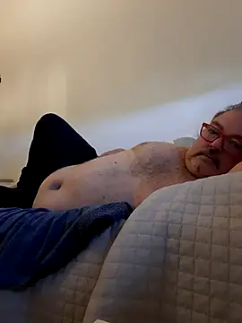 bluangelo online show from April 19, 2026, 12:37 pm