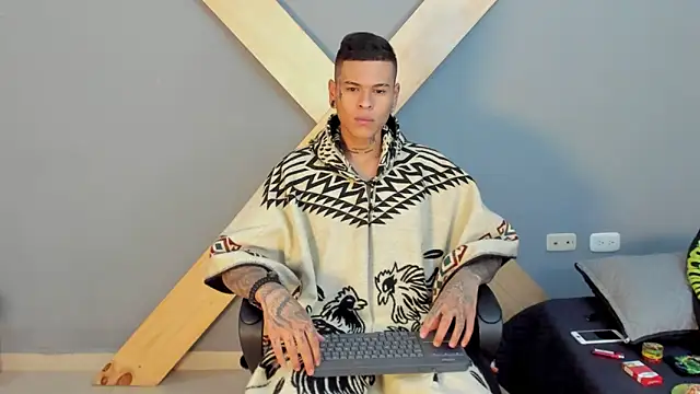 Snapshot of jamesinked_ chatting on December 23, 2024, 2:28 pm jamesinked  online show from December 23, 2024, 2:28 pm