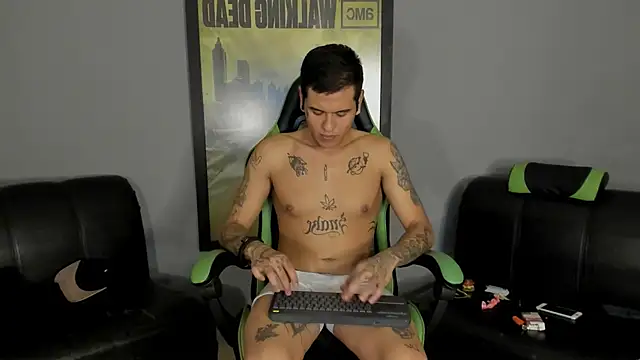Snapshot of jamesinked_ chatting on February 15, 2025, 5:19 am jamesinked  online show from February 15, 2025, 5:19 am