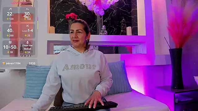 Snapshot of Cinthya_mjs chatting on April 25, 2026, 1:36 pm Cinthya mjs online show from April 25, 2026, 1:36 pm