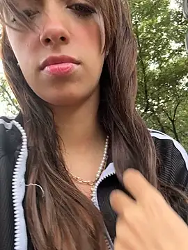 Snapshot of Melody_Ds chatting on December 16, 2024, 8:26 pm Melody Ds online show from December 16, 2024, 8:26 pm