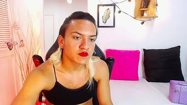 Snapshot of aslyhernandez_7 chatting on January 29, 2025, 2:53 pm aslyhernandez 7 online show from January 29, 2025, 2:53 pm