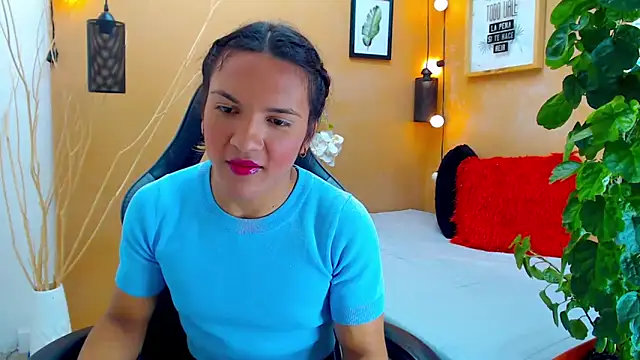 Snapshot of aslyhernandez_7 chatting on September 13, 2025, 12:16 pm aslyhernandez 7 online show from September 13, 2025, 12:16 pm