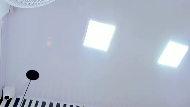 Snapshot of mariaa_fernanda chatting on December 11, 2024, 10:49 pm mariaa fernanda online show from December 11, 2024, 10:49 pm