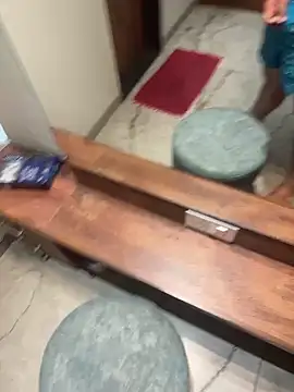 versatile guy01 online show from October 5, 2025, 9:40 am