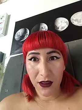 florecita9 online show from February 22, 2026, 5:33 pm