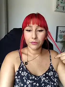 florecita9 online show from March 28, 2026, 5:34 pm