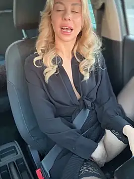 Snapshot of Myrtle_Beach chatting on December 13, 2024, 8:30 am Myrtle Beach online show from December 13, 2024, 8:30 am