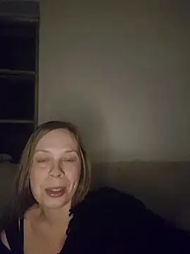 katiestevens online show from February 13, 2026, 10:06 pm