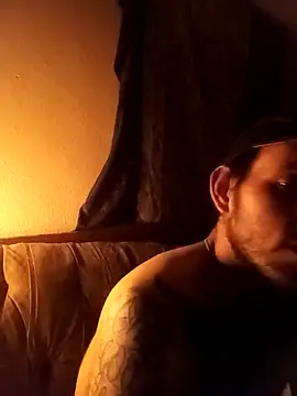 Chatoxxx614 online show from March 4, 2025, 5:42 am