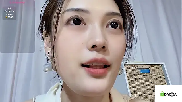 Regina0807 online show from December 11, 2024, 4:09 pm