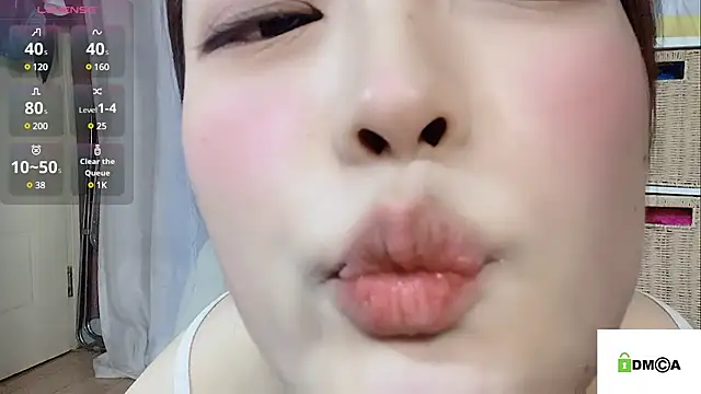 Regina0807 online show from December 19, 2024, 1:51 pm