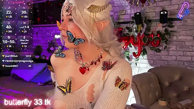 Alex Howell online show from March 8, 2025, 11:39 pm