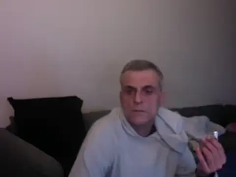 skossa777 online show from February 8, 2025, 1:44 pm