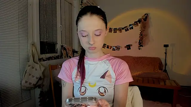 Jenny darling love online show from January 3, 2025, 7:07 pm