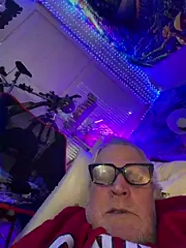 Snapshot of Mimmoromeo1973 chatting on February 21, 2026, 1:50 am Mimmoromeo1973 online show from February 21, 2026, 1:50 am