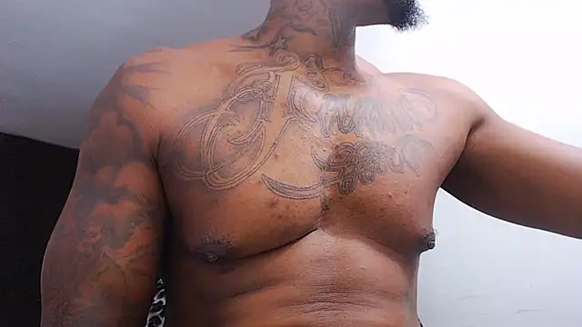 jhon tomson1 online show from November 8, 2025, 5:45 pm