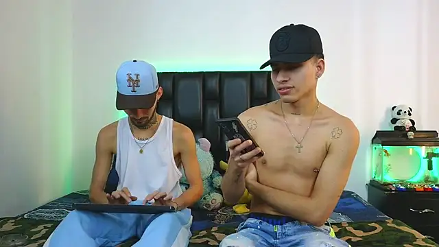 Brutal Sex Fucking online show from April 19, 2026, 2:44 am