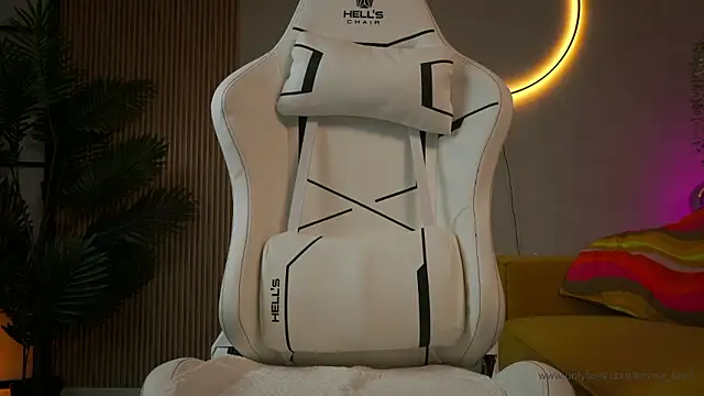 emma land online show from February 10, 2026, 7:07 pm