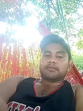 travieso2893 online show from December 11, 2024, 9:12 pm