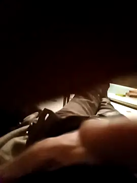 Snapshot of rush6983 chatting on February 1, 2025, 11:37 pm rush6983 online show from February 1, 2025, 11:37 pm