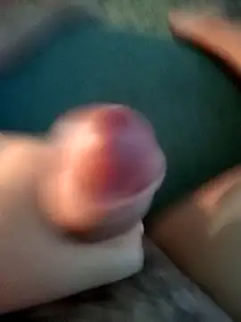 Emyly97 online show from December 2, 2024, 2:52 pm