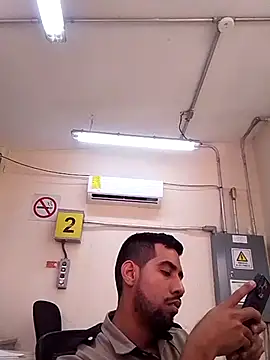 Snapshot of EnriquePersian197 chatting on February 17, 2025, 5:21 pm EnriquePersian197 online show from February 17, 2025, 5:21 pm