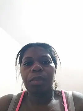 Snapshot of chocolatesexi2 chatting on March 11, 2025, 3:48 am chocolatesexi2 online show from March 11, 2025, 3:48 am