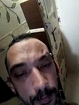 AndreiDts92 online show from November 2, 2025, 10:01 pm