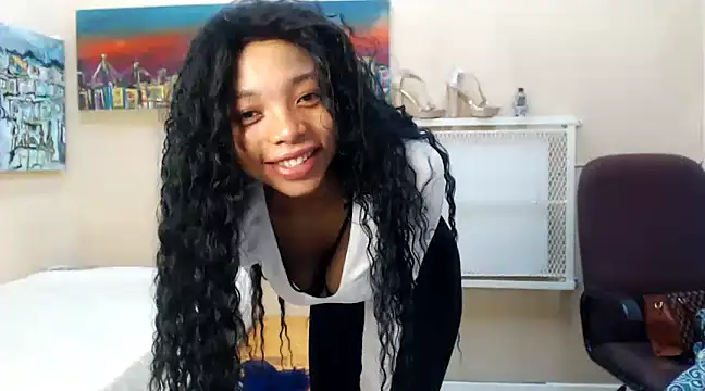 CaramelDelux27 online show from February 4, 2025, 5:10 am