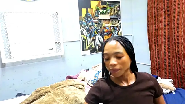 CaramelDelux27 online show from September 29, 2025, 5:18 pm