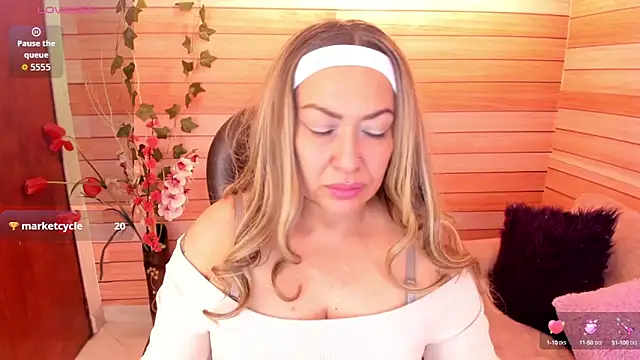 marien thomson  online show from October 10, 2025, 2:54 am