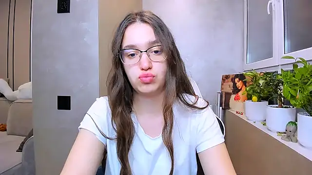 fancy bunny online show from April 24, 2026, 5:48 pm