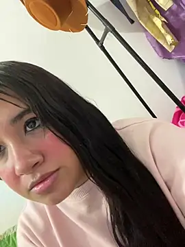 melyescobar online show from February 2, 2025, 12:02 pm