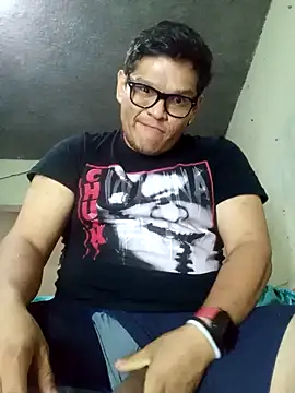 Snapshot of haxxxel007 chatting on October 31, 2025, 2:29 pm haxxxel007 online show from October 31, 2025, 2:29 pm