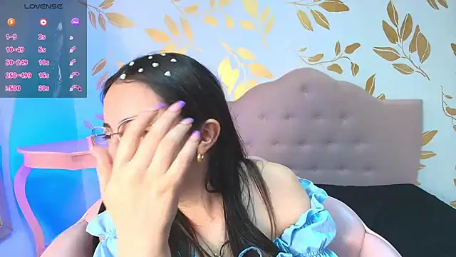 Snapshot of Sweet_Sammy_ chatting on February 14, 2025, 10:07 am Sweet Sammy online show from February 14, 2025, 10:07 am