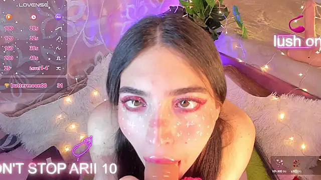 Arii vega  online show from October 7, 2025, 5:26 am