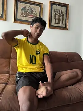 Masterikee online show from December 19, 2025, 12:23 pm