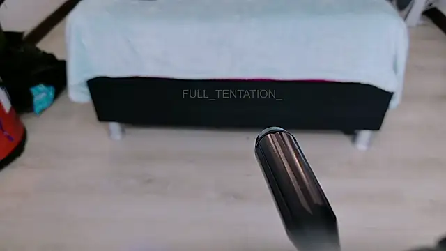 FULL TENTATION  online show from April 13, 2026, 8:36 pm