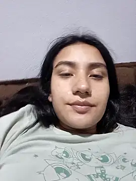 Hellen Alex online show from May 13, 2026, 2:25 pm