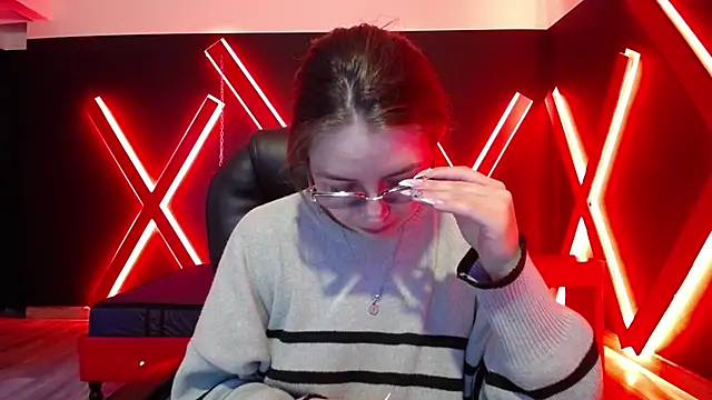  isaabellaa online show from November 26, 2025, 2:51 pm