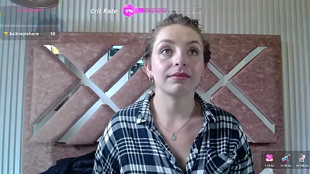  isaabellaa online show from March 18, 2026, 3:48 pm