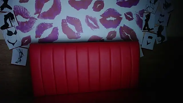 FreyaDak online show from November 15, 2025, 12:13 pm